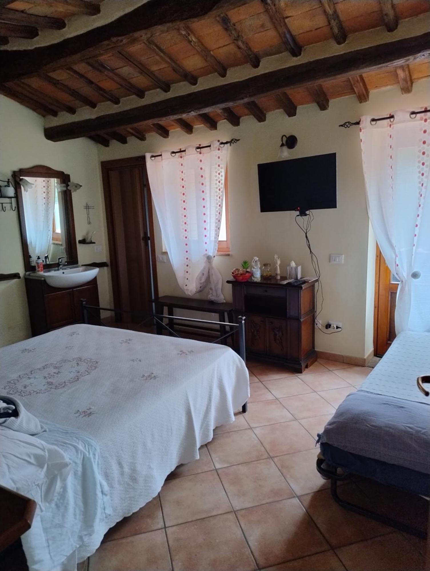 La Strega Ubriaca Bed & Breakfast Коле Вал д'Елза Екстериор снимка